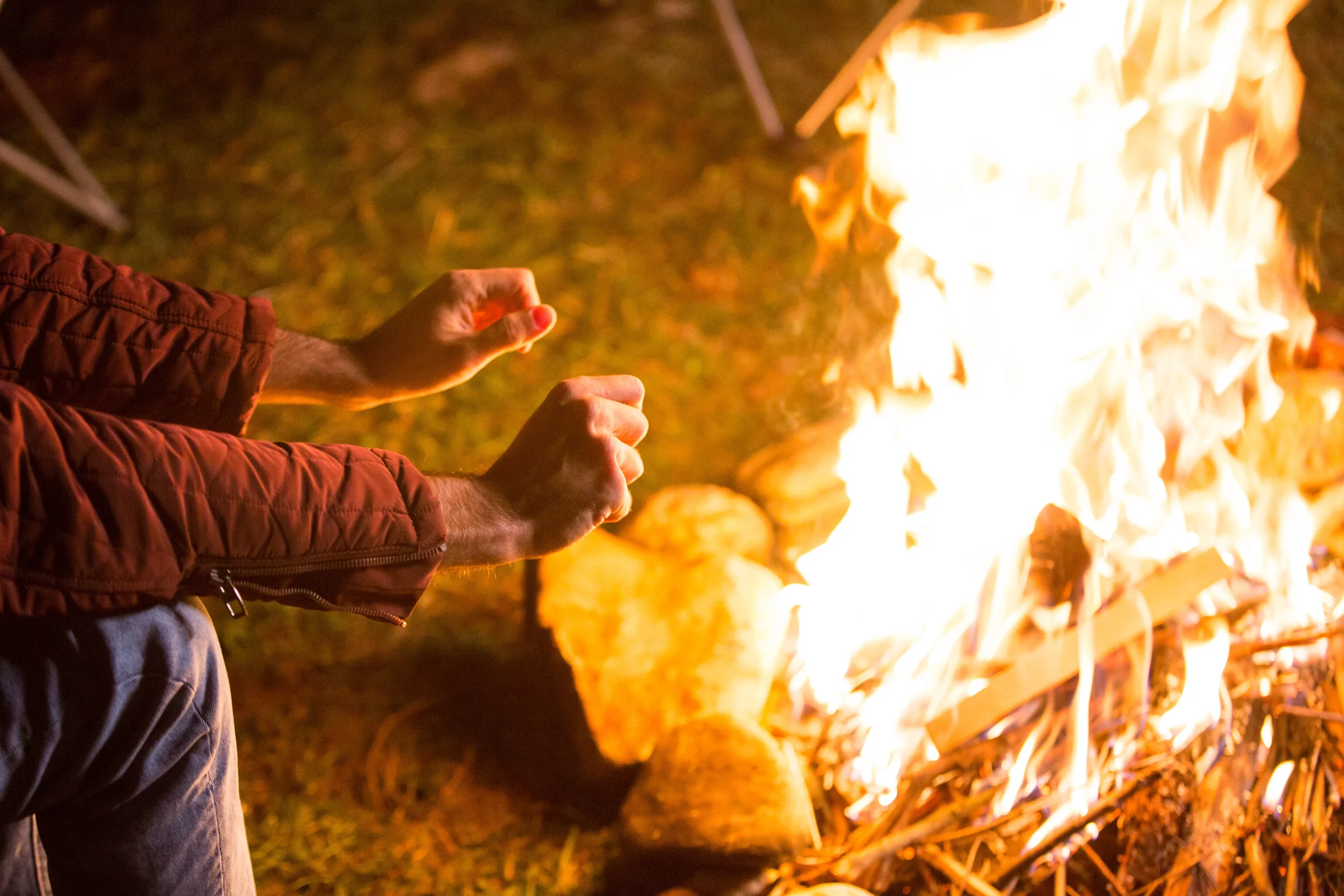 Hiker facing extreme cold weather challenges without a reliable Insta Blaze survival fire starting tool